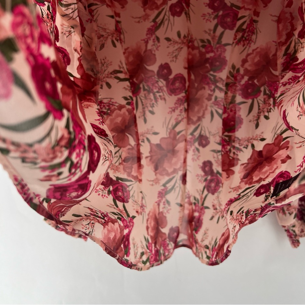 Torrid Sheer Chiffon Pink Floral Long Sleeve Blouse Size 3X - Picture 6 of 11